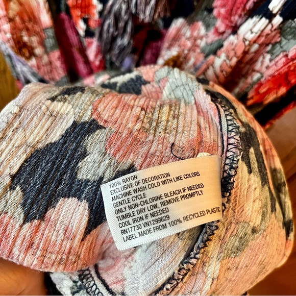 Knox Rose floral dress - Picture 8 of 8